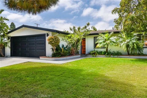 641 Joann Street, Costa Mesa, CA MLS: OC25044947