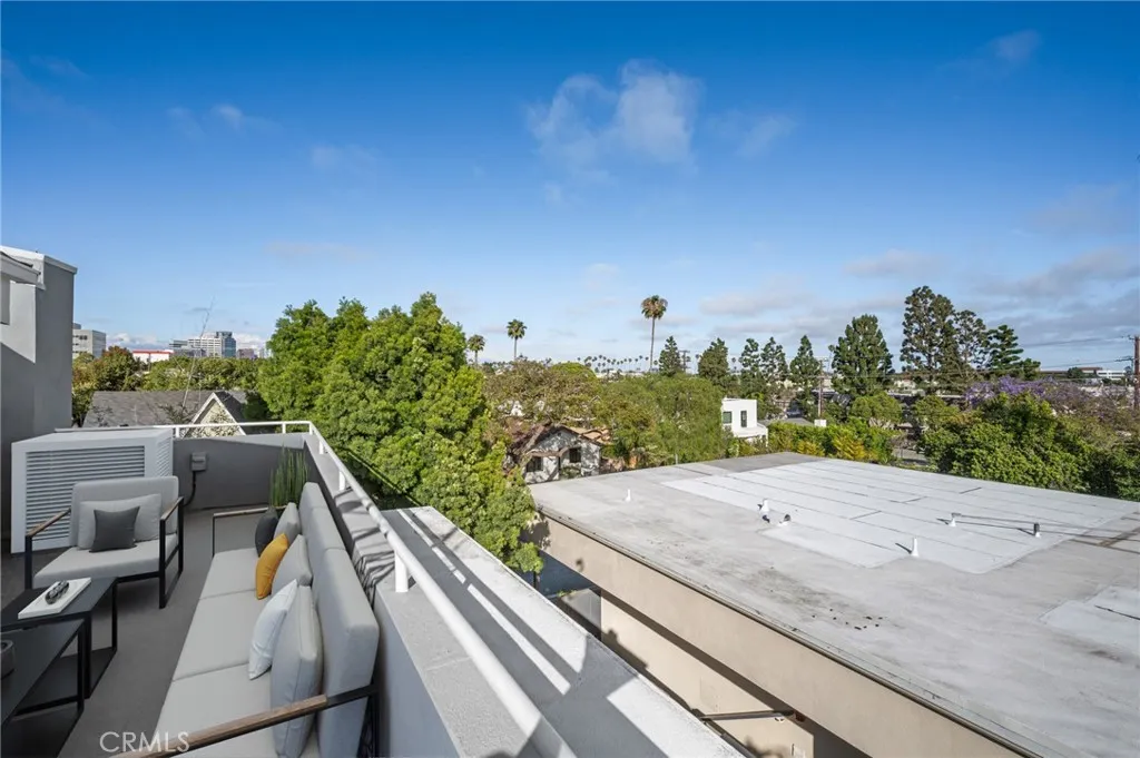 Additional image 112 of 1240 25th Street Unit 1, Santa Monica, CA 90404