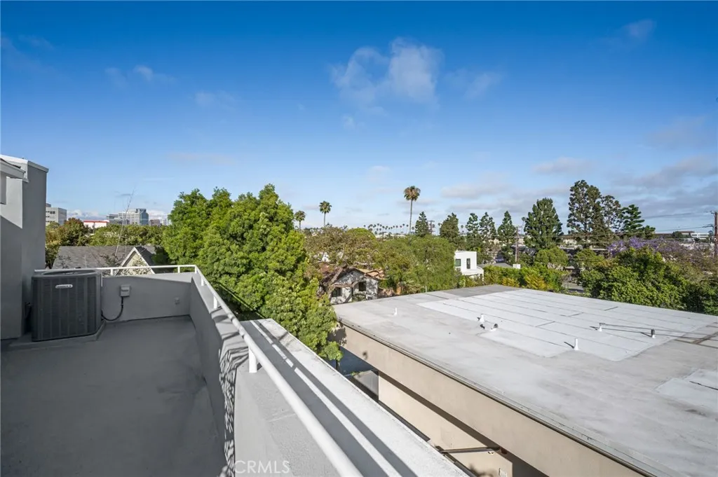 Additional image 44 of 1240 25th Street Unit 1, Santa Monica, CA 90404