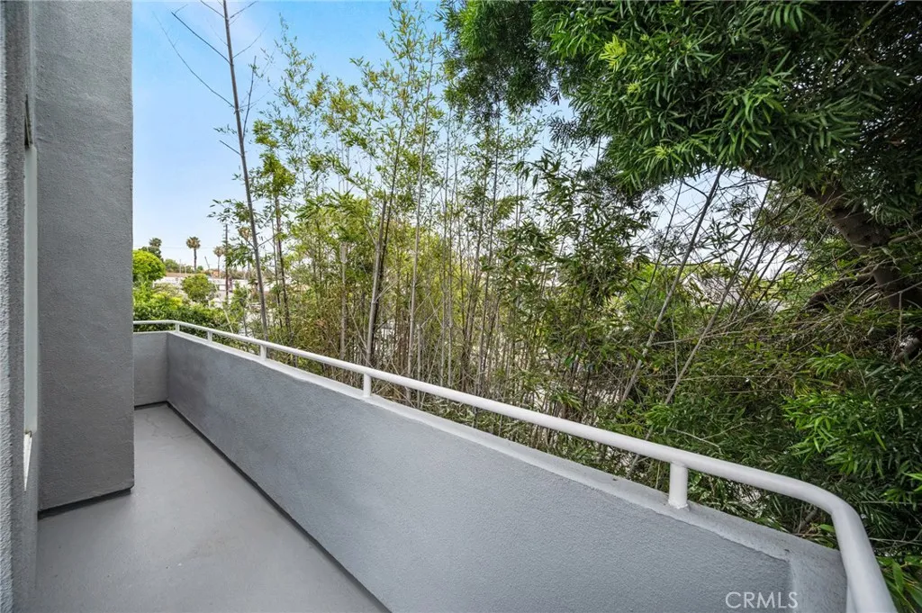 Additional image 98 of 1240 25th Street Unit 1, Santa Monica, CA 90404