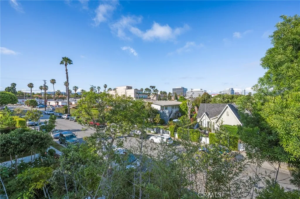 Additional image 113 of 1240 25th Street Unit 1, Santa Monica, CA 90404