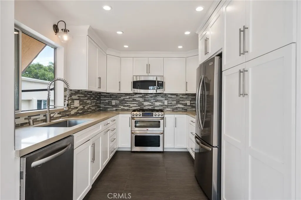 Additional image 21 of 1240 25th Street Unit 1, Santa Monica, CA 90404