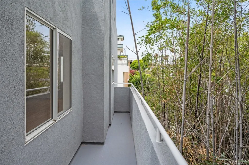Additional image 97 of 1240 25th Street Unit 1, Santa Monica, CA 90404