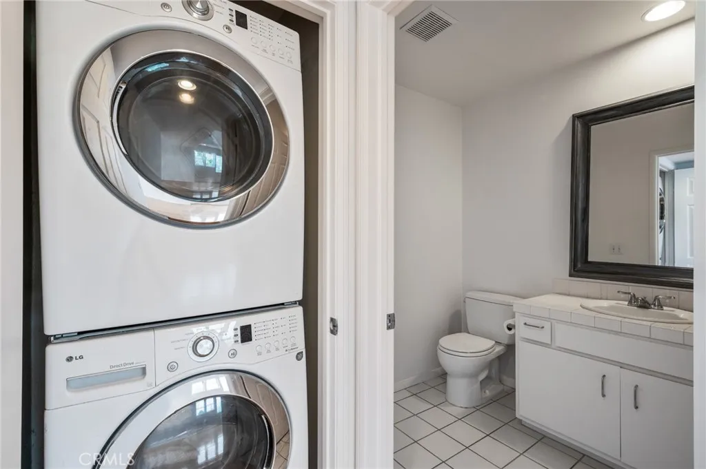 Additional image 93 of 1240 25th Street Unit 1, Santa Monica, CA 90404