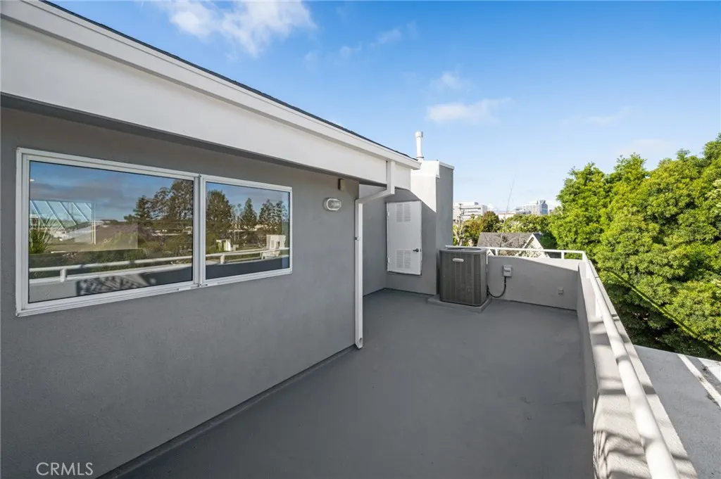 Additional image 47 of 1240 25th Street Unit 1, Santa Monica, CA 90404