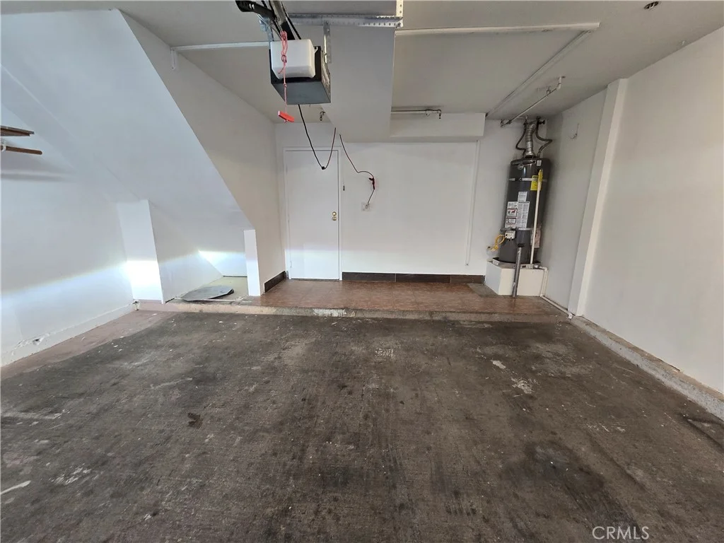 8780 Burnet Ave Unit 12, Los Angeles, CA 91343