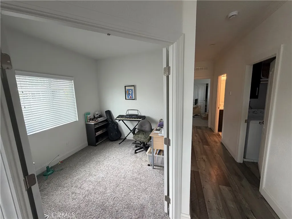 Additional image 5 of 21001 Plummer St Unit 37, Chatsworth, CA 91311