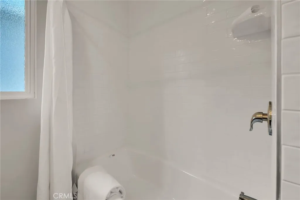 Additional image 63 of 3827 Lomina Ave, Long Beach, CA 90808