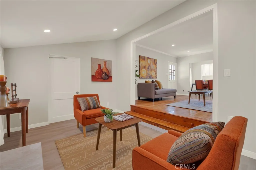 Additional image 16 of 3827 Lomina Ave, Long Beach, CA 90808