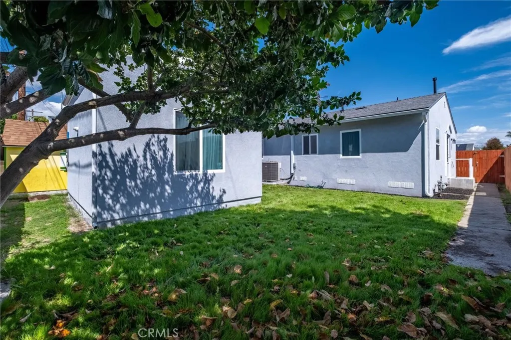 Additional image 77 of 3827 Lomina Ave, Long Beach, CA 90808