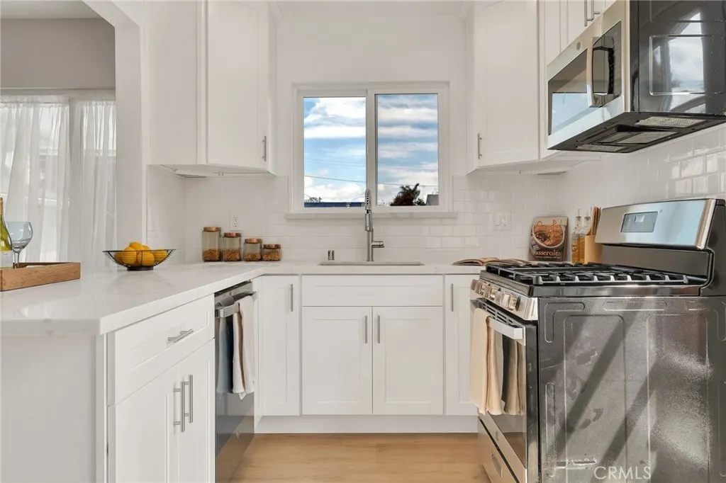 Additional image 51 of 3827 Lomina Ave, Long Beach, CA 90808