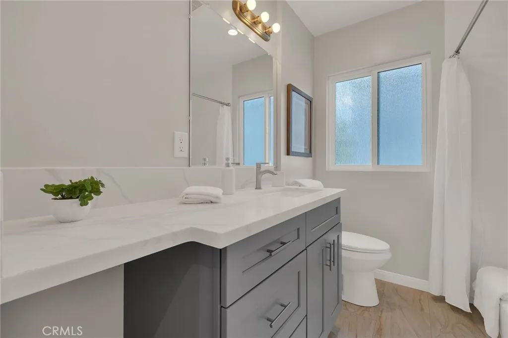 Additional image 62 of 3827 Lomina Ave, Long Beach, CA 90808