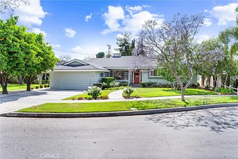 2618 N Louise Street, Santa Ana, CA MLS: PW25091897