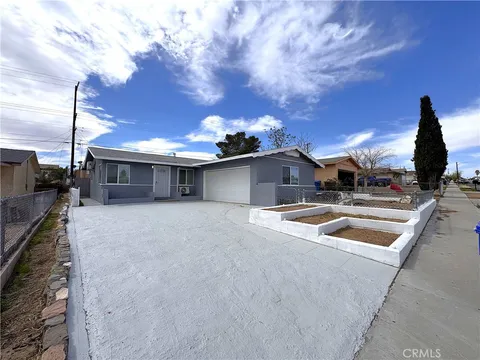 1716 Paloma Street, Barstow, CA MLS: HD25068324