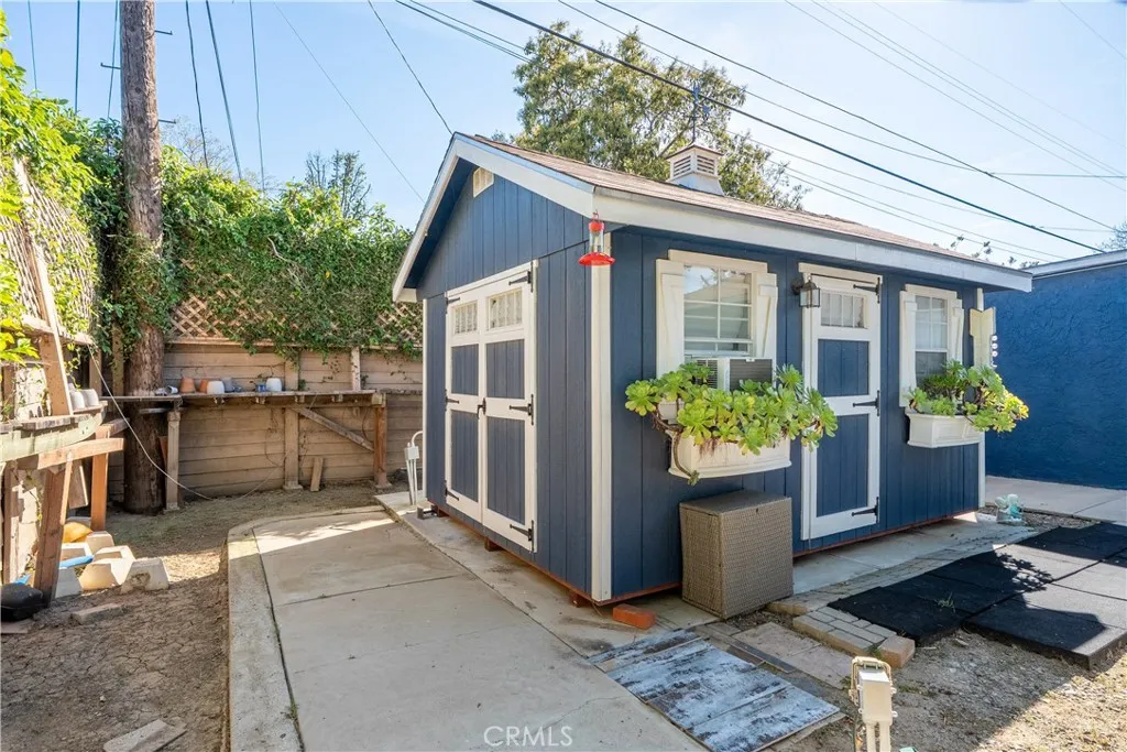 Additional image 98 of 17504 Hamlin St, Van Nuys, CA 91406