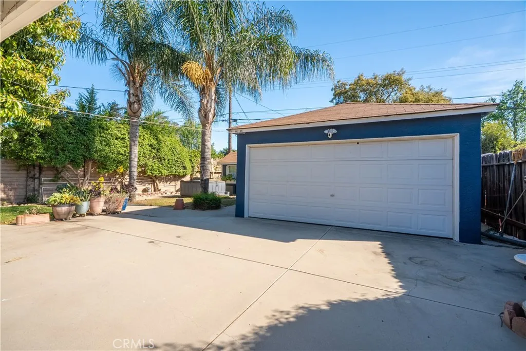 Additional image 104 of 17504 Hamlin St, Van Nuys, CA 91406