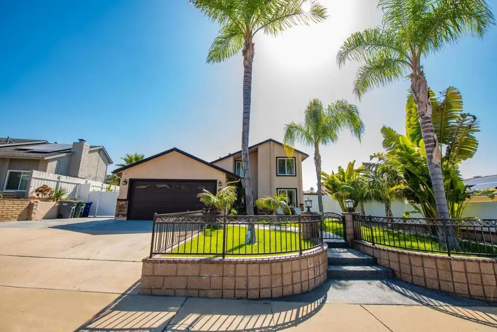 13913 Hawick Drive, El Cajon, CA 92021