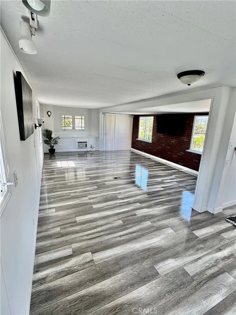 32500 Crescent Avenue, Lake Elsinore, CA MLS: OC24221784