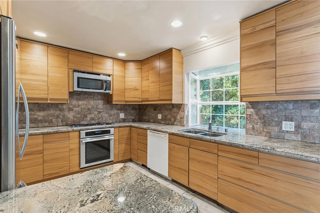 Additional image 49 of 21904 Galvez St, Woodland Hills, CA 91364