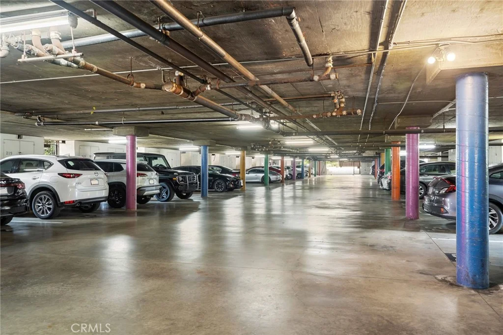 320 E Stocker St Unit 107, Glendale, CA 91207