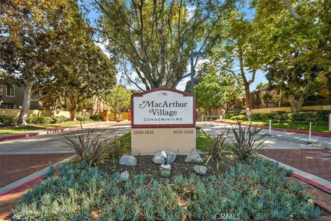 1000 W Macarthur Boulevard Unit 44, Santa Ana, CA MLS: PW25107182