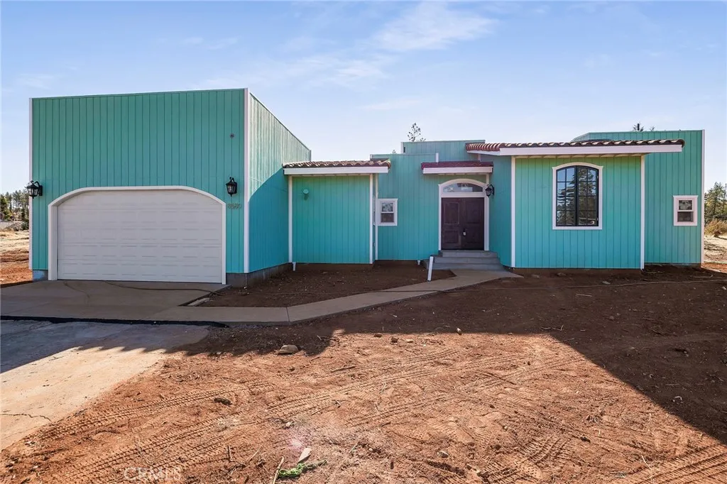 8580 Ridgecrest Drive, Paradise, CA 95969