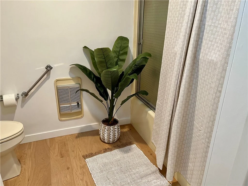 13200 Del Monte Dr., M15-23n, Seal Beach, CA 90740