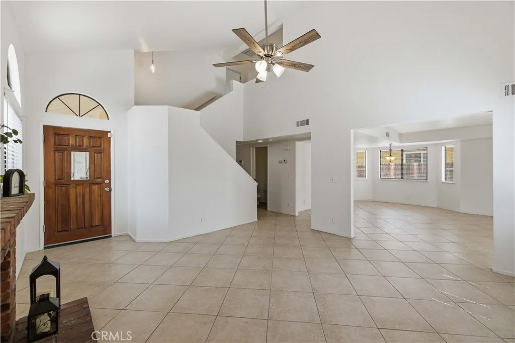 Additional image 5 of 1212 W Ave H4, Lancaster, CA 93534