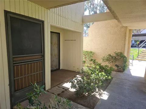 2809 N Los Felices Circle E Unit 100, Palm Springs, CA MLS: CV25100170