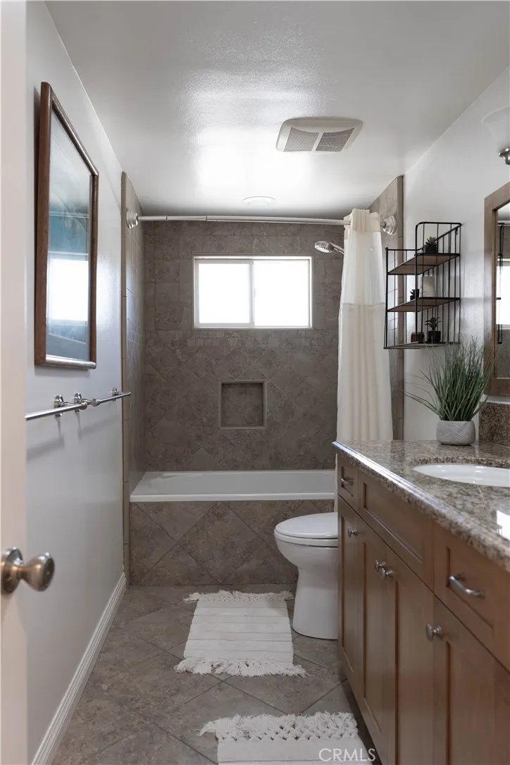 Additional image 26 of 245 Brentwood St, Costa Mesa, CA 92627