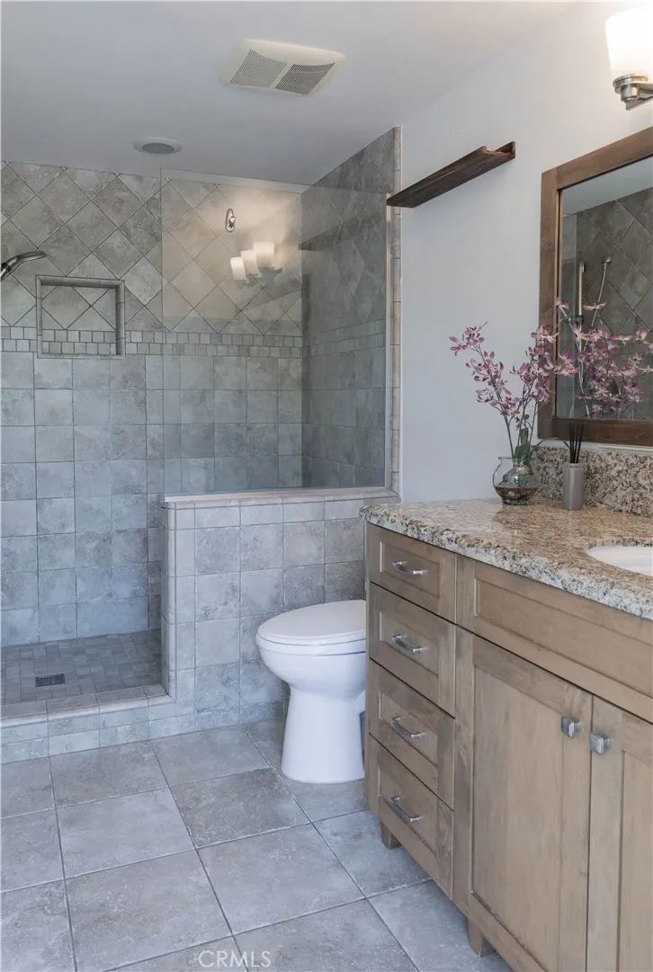Additional image 22 of 245 Brentwood St, Costa Mesa, CA 92627