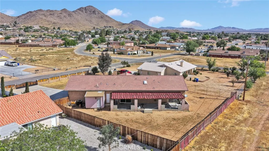 Additional image 115 of 20151 Serrano Rd, Apple Valley, CA 92307