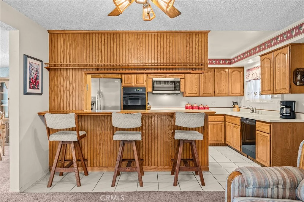 1612 E Riverview Avenue, Orange, CA 92865 photo 5