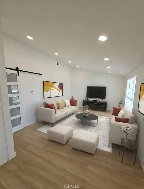 19110 Avenue Of The Oaks Unit D, Newhall, CA MLS: SR25085091