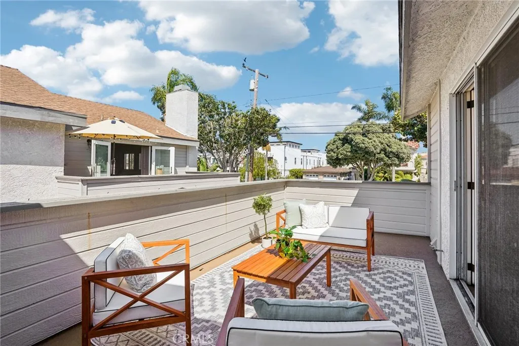Additional image 31 of 211 S Helberta Avenue Unit 1, Redondo Beach, CA 90277