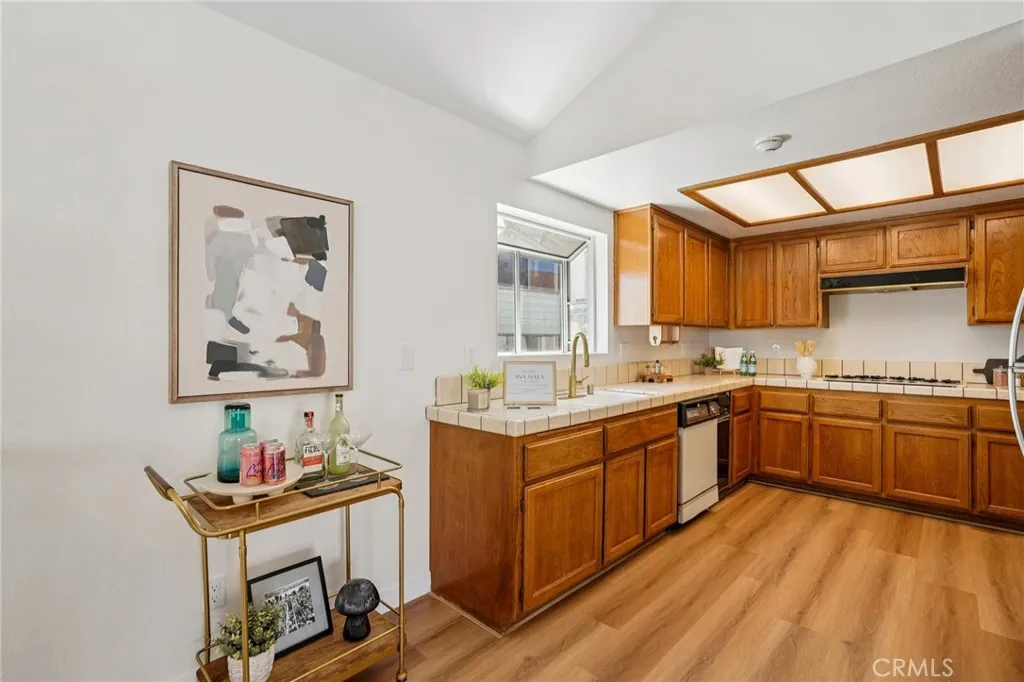 Additional image 53 of 211 S Helberta Avenue Unit 1, Redondo Beach, CA 90277