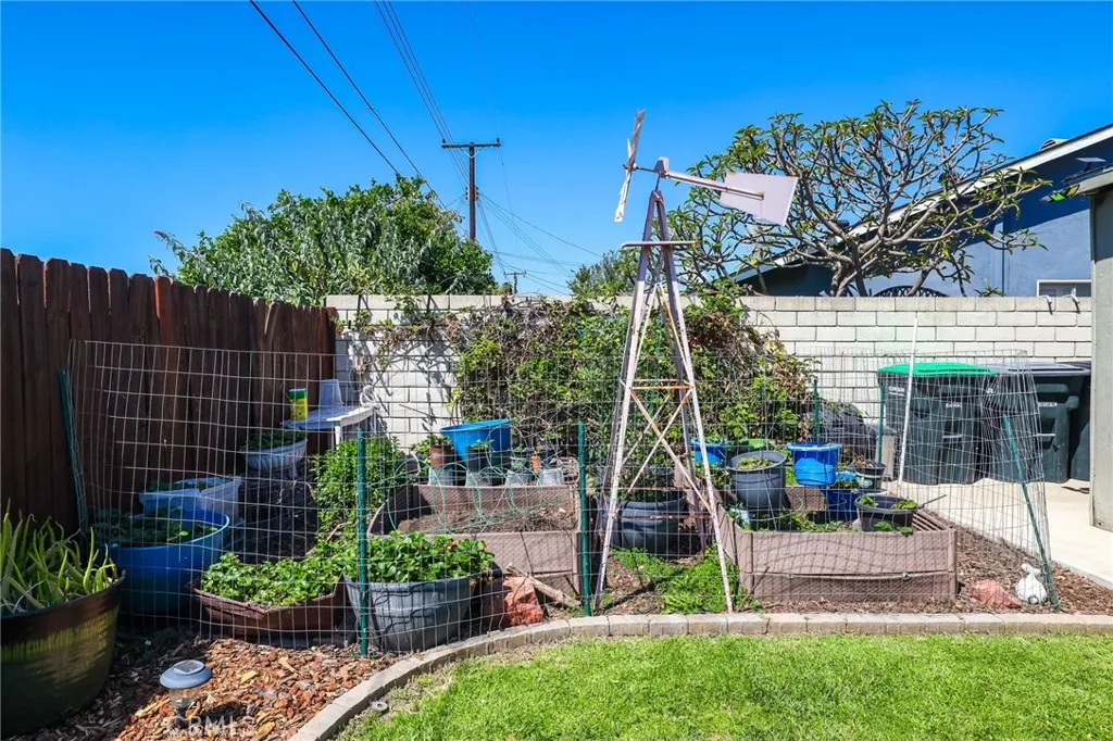 Additional image 67 of 390 N Milford St, Orange, CA 92867