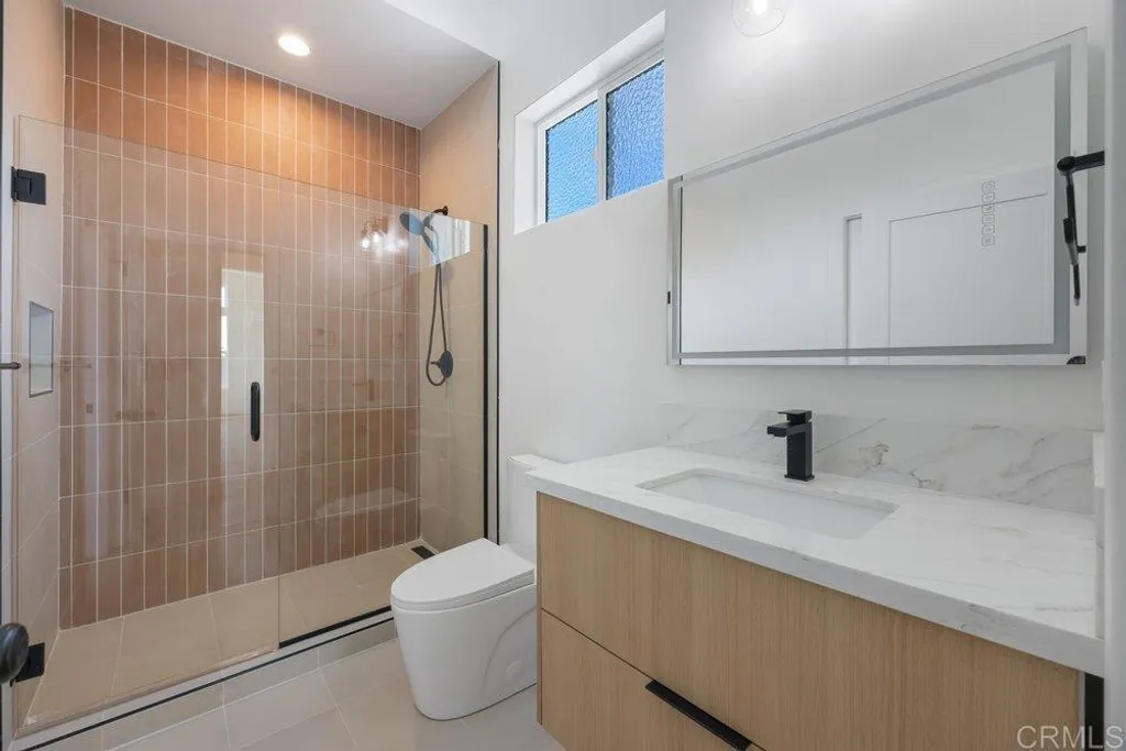 Additional image 10 of 3839 Baker St, San Diego, CA 92117