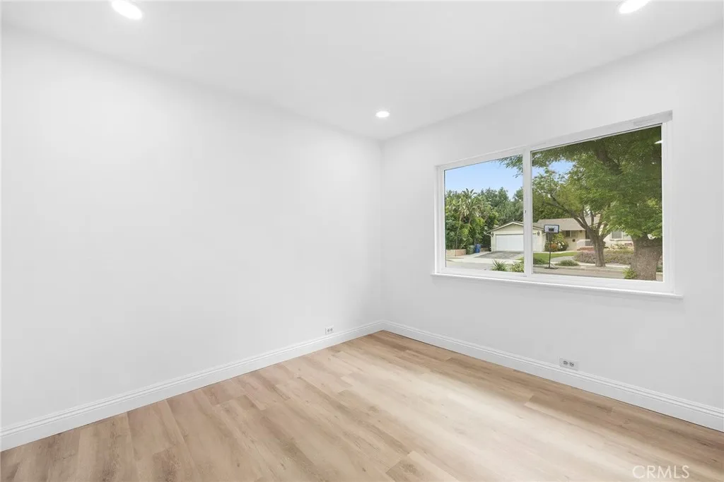 Additional image 20 of 11555 Collett Ave, Granada Hills, CA 91344