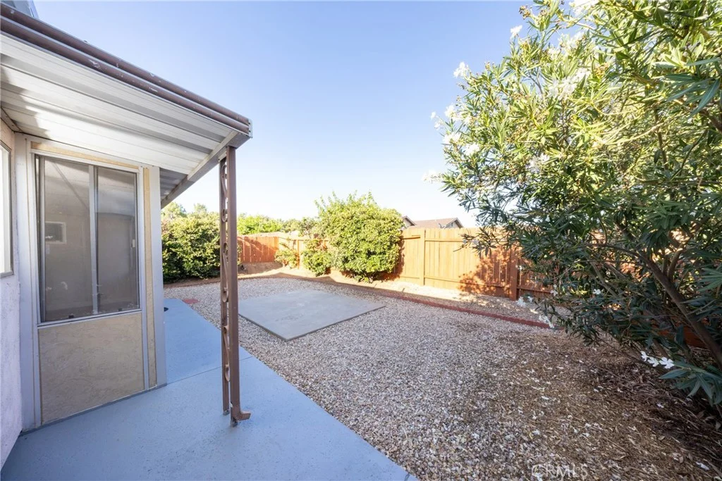 222 Dawn Way, Banning, CA 92220