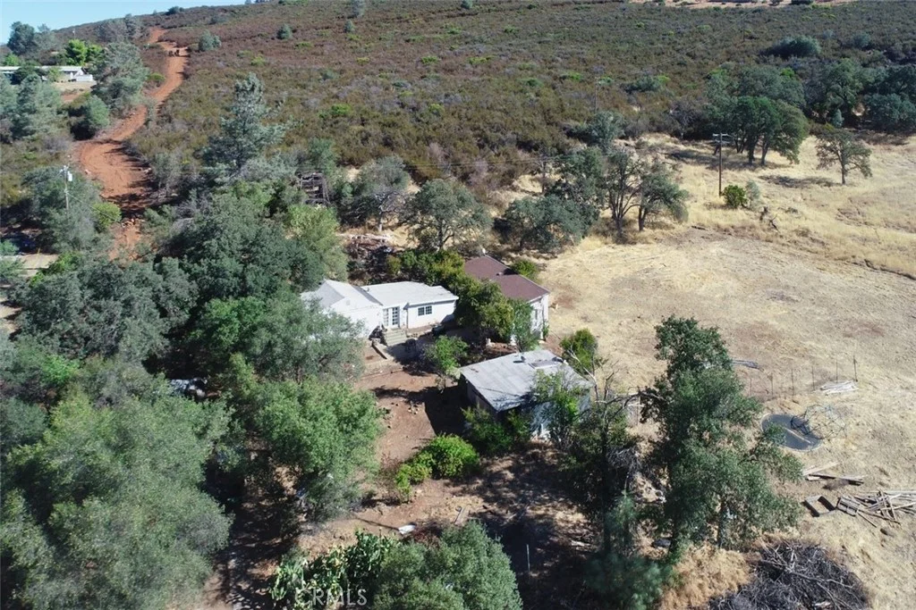 16010 Davis Ave, Clearlake, CA 95422 photo 2