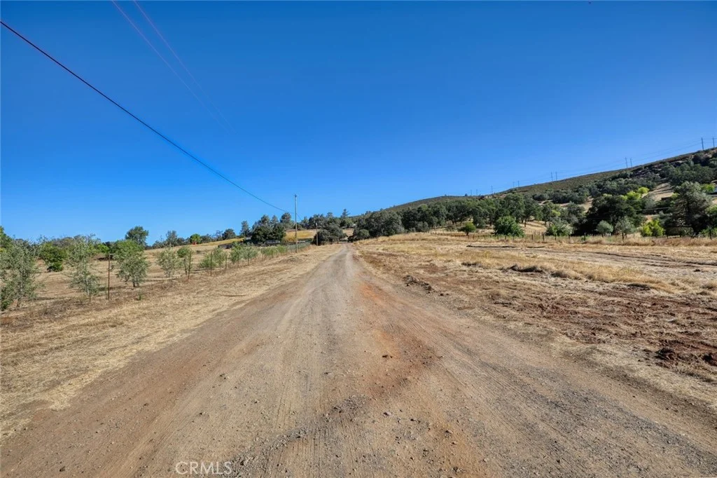 16010 Davis Ave, Clearlake, CA 95422 photo 4