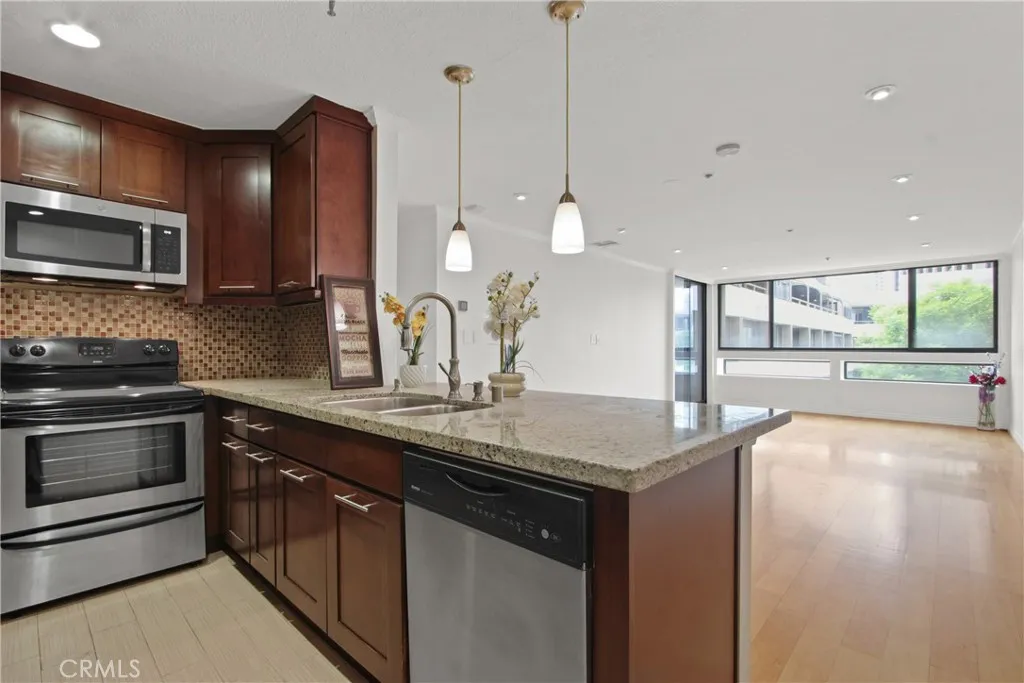 Additional image 19 of 121 S Hope Street Unit 318, Los Angeles, CA 90012