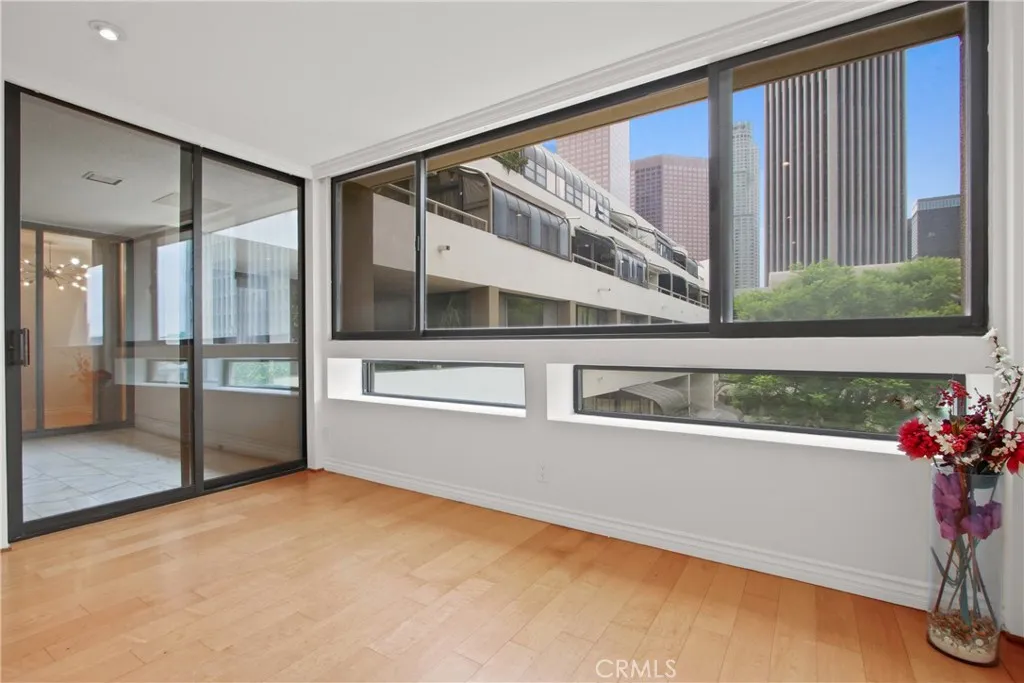 Additional image 2 of 121 S Hope Street Unit 318, Los Angeles, CA 90012