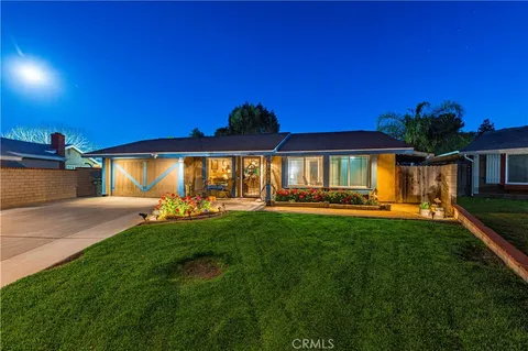 1118 Roosevelt Drive, Lake Elsinore, CA MLS: SW25081177