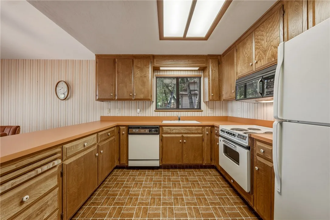 Additional image 69 of 2810 Greenway Dr, Kelseyville, CA 95451