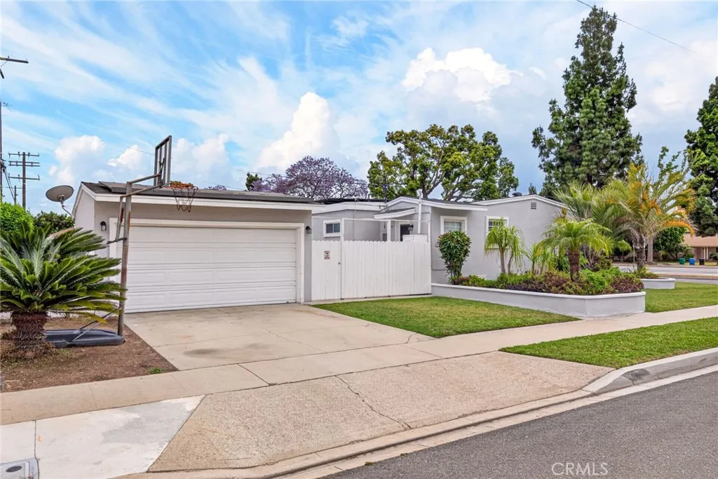 Additional image 40 of 3616 N BellFlower Boulevard, Long Beach, CA 90808