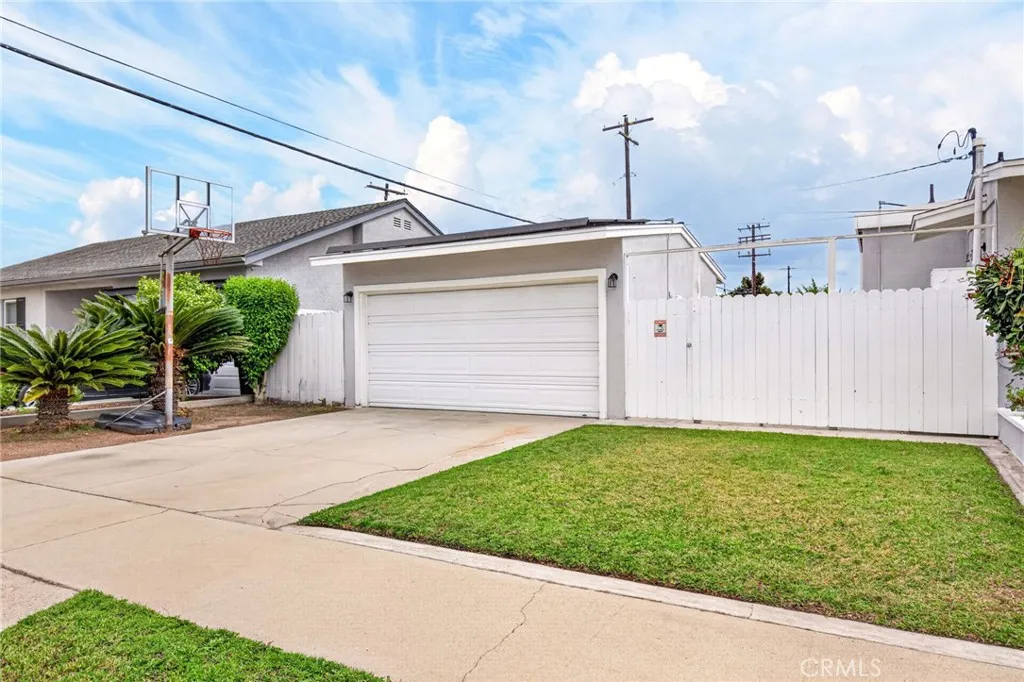 Additional image 42 of 3616 N BellFlower Boulevard, Long Beach, CA 90808