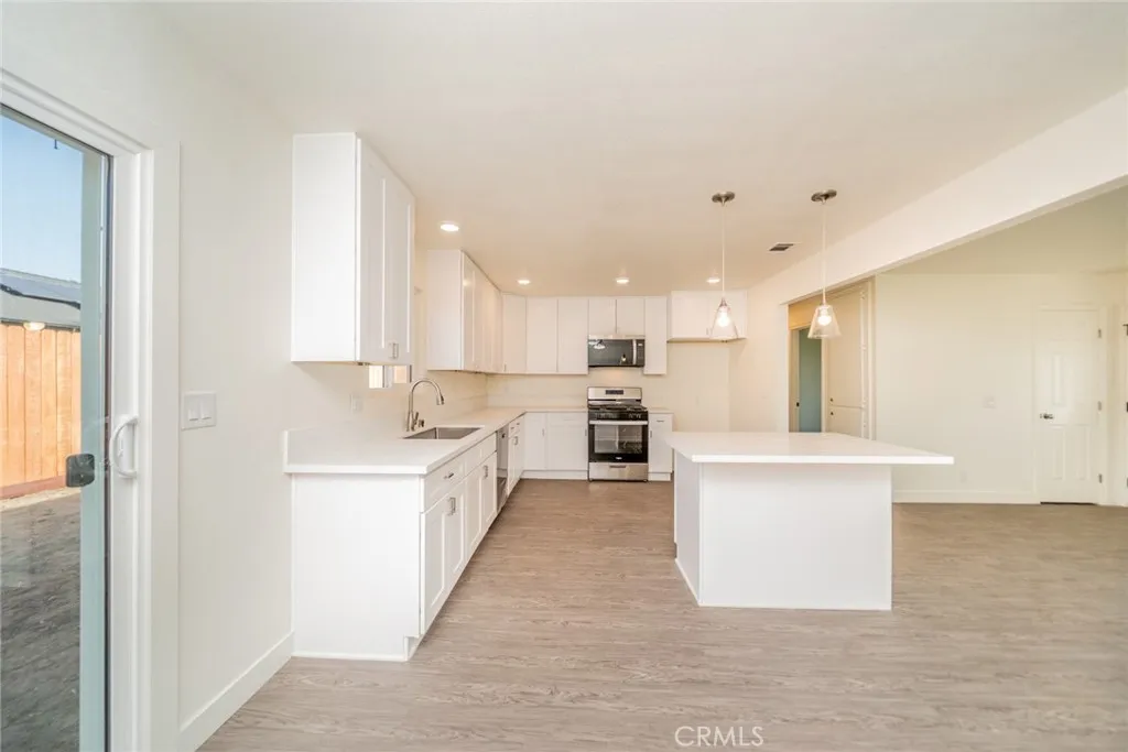 Additional image 54 of 9825 Chantry Avenue, Fontana, CA 92335