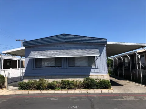 16707 Garfield Avenue Unit 1512, Paramount, CA MLS: DW25071318